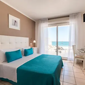 hotel-soraya-riccione.riccione-hotels.org/